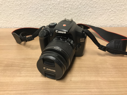 Canon EOS 1100D