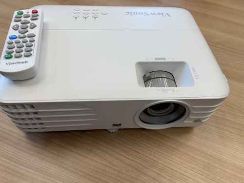 ViewsonicPX701HD